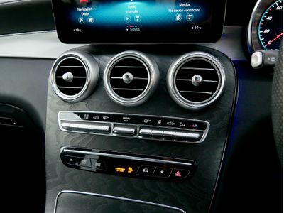 2023 Mercedes-Benz GLC Class