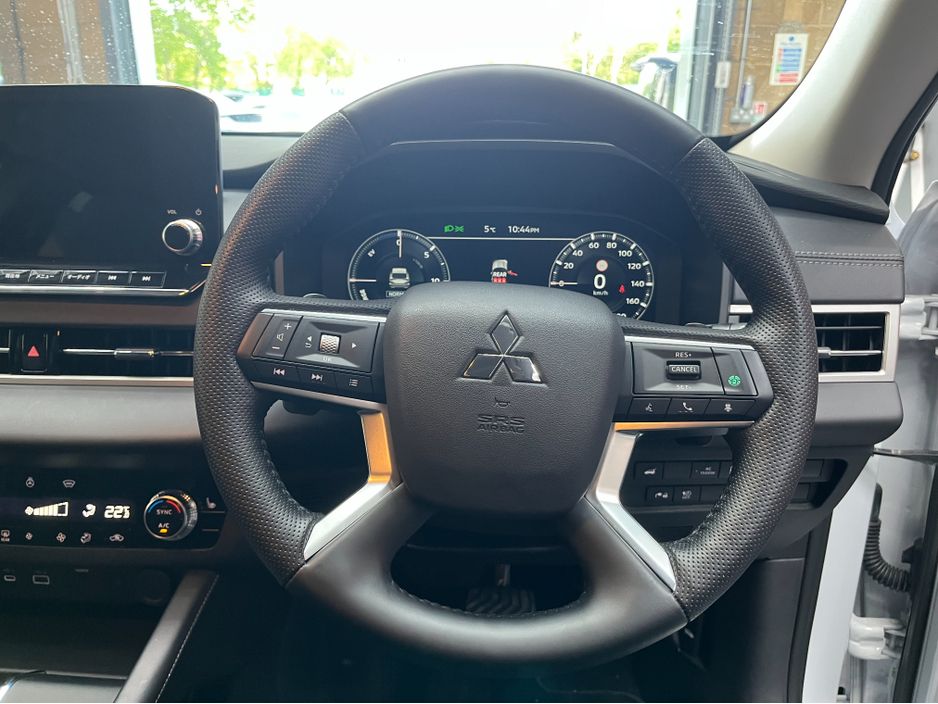 2024 Mitsubishi Outlander