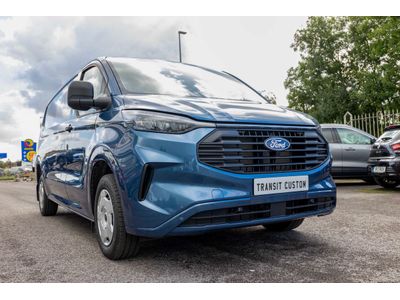 2025 Ford Transit Custom
