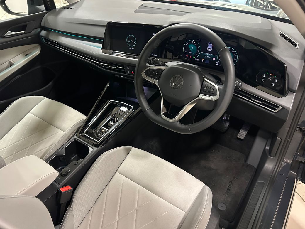 2024 Volkswagen Golf