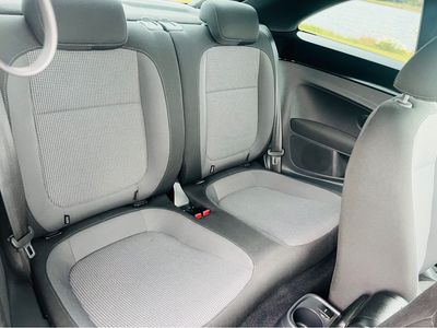 2014 Volkswagen Beetle