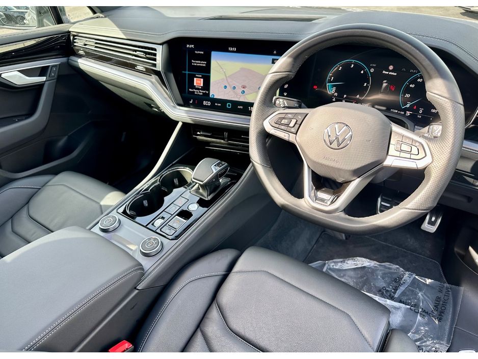 2025 Volkswagen Touareg