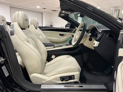 2025 Bentley Continental