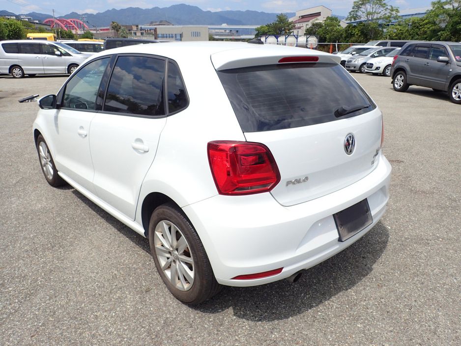 2017 Volkswagen Polo