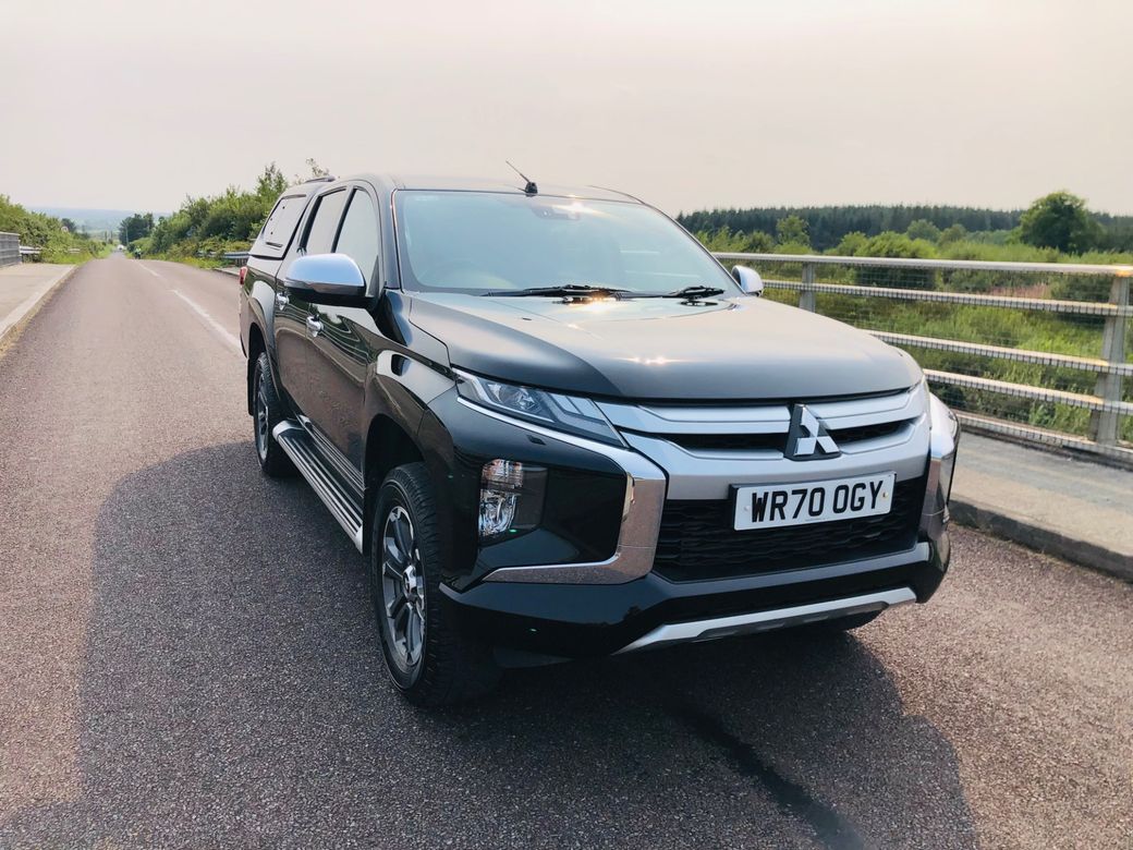 2020 Mitsubishi L200