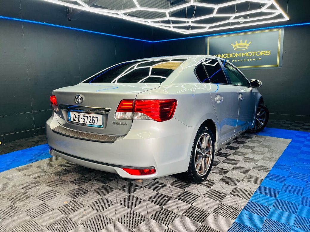 2012 Toyota Avensis