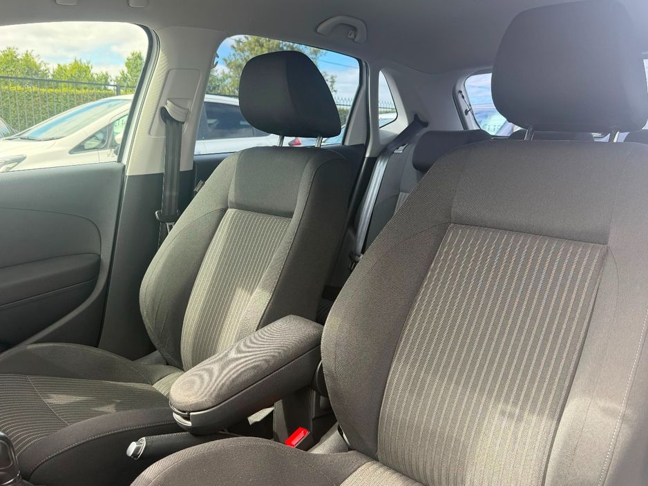 2012 Volkswagen Polo