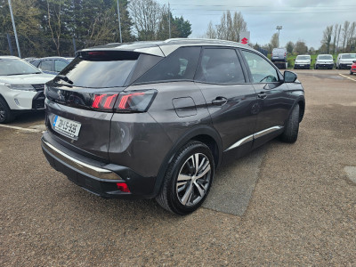 2021 Peugeot 3008