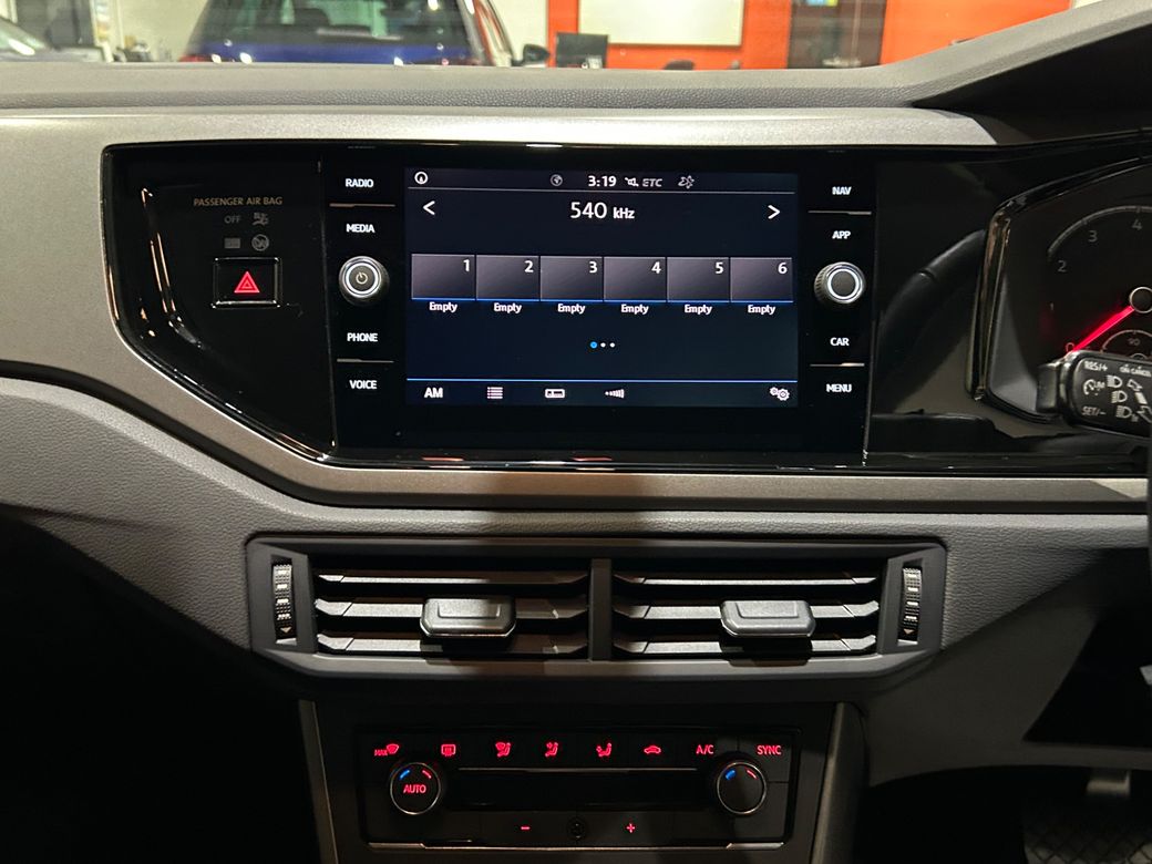 2019 Volkswagen Polo