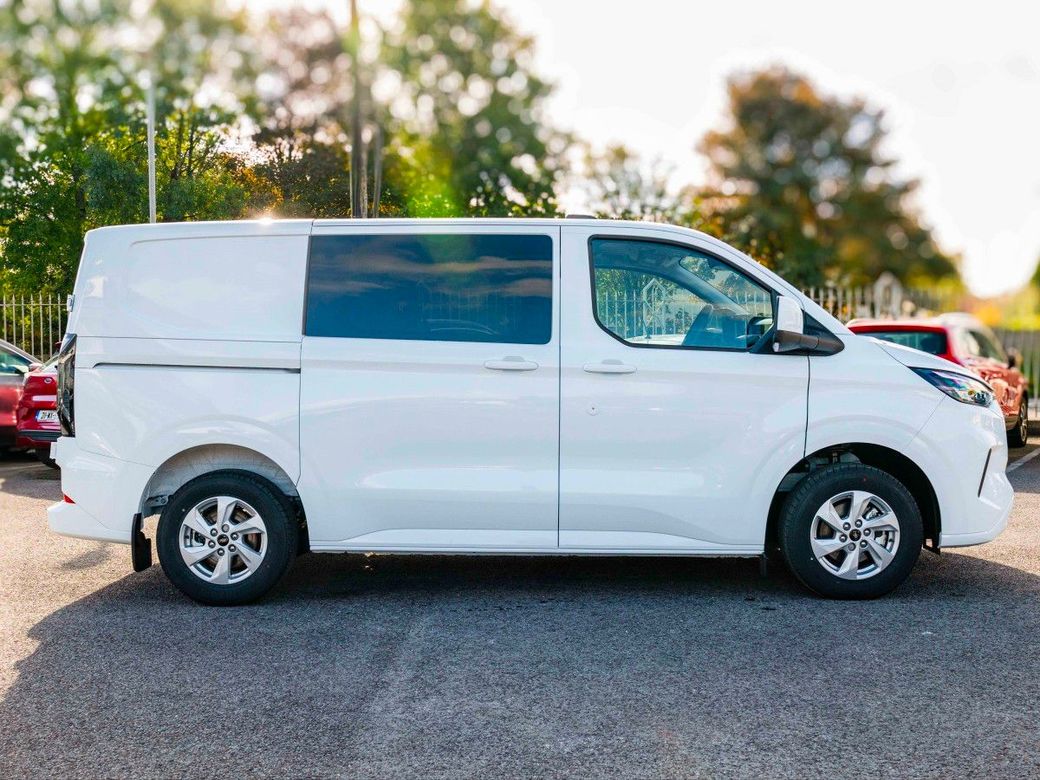 2026 Ford Transit Custom