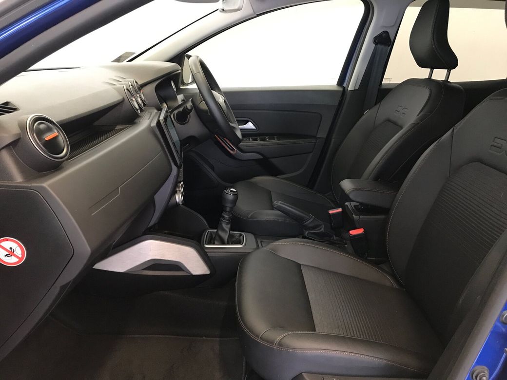 2023 Dacia Duster