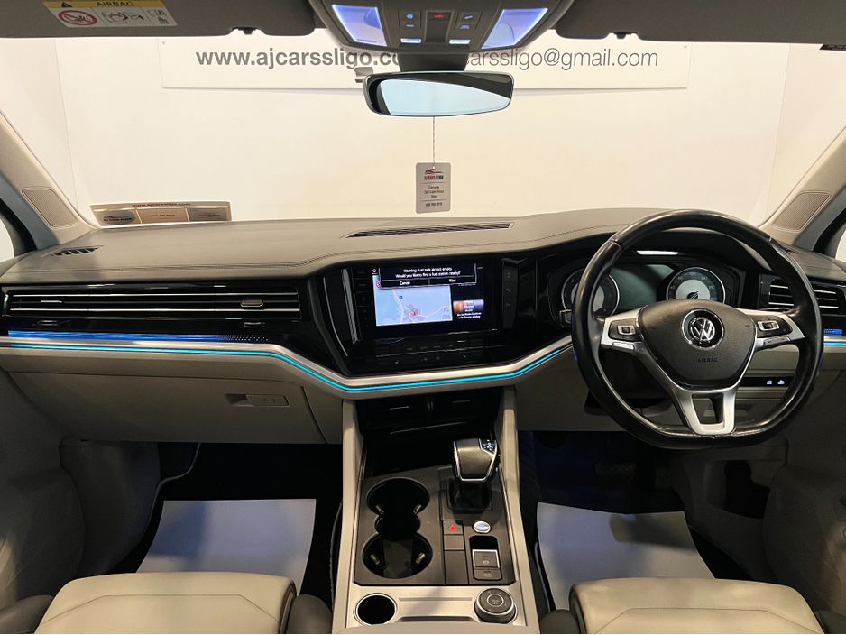 2019 Volkswagen Touareg