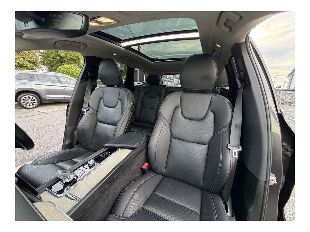2022 Volvo XC60