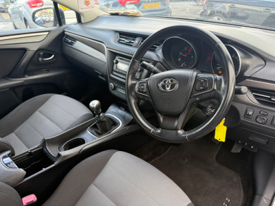 2016 Toyota Avensis