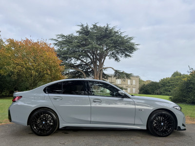 2023 BMW 330