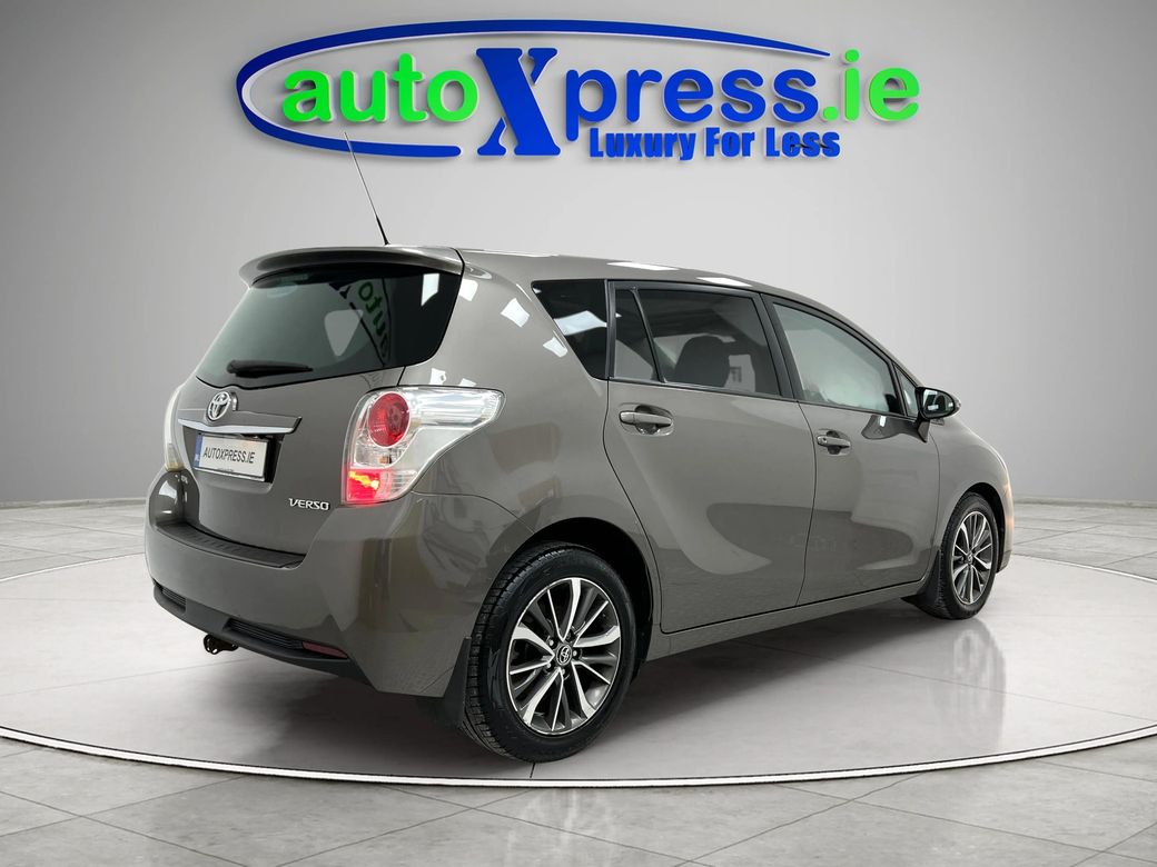 2016 Toyota Verso