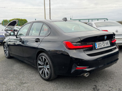 2020 BMW 318