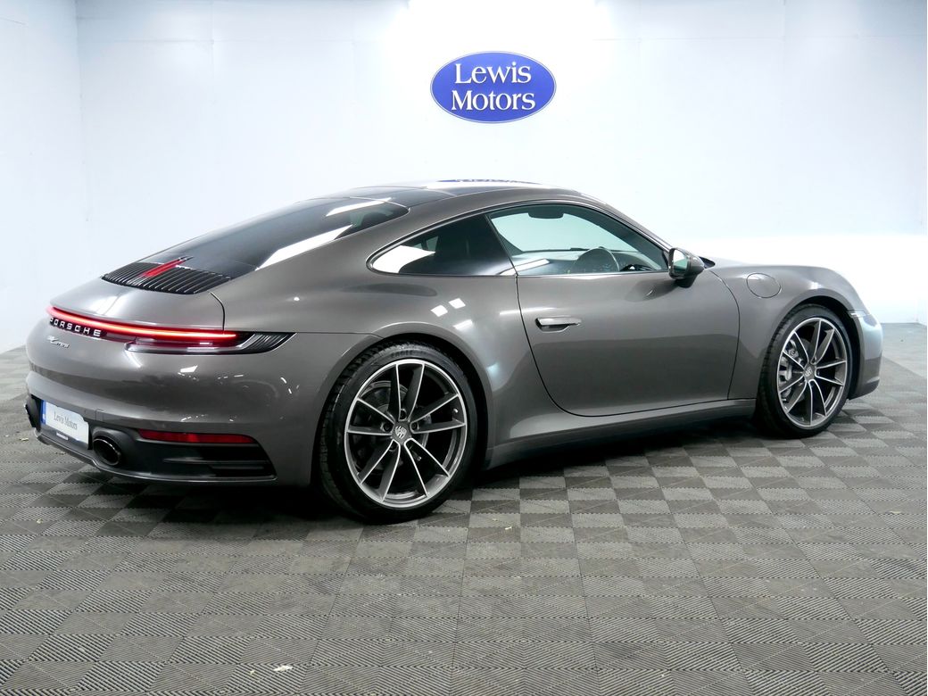 2020 Porsche 911