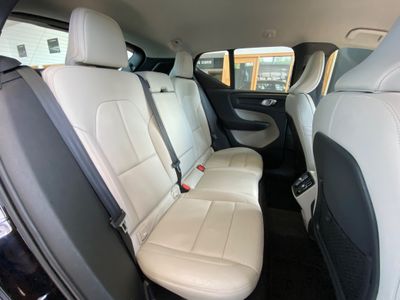 2020 Volvo XC40