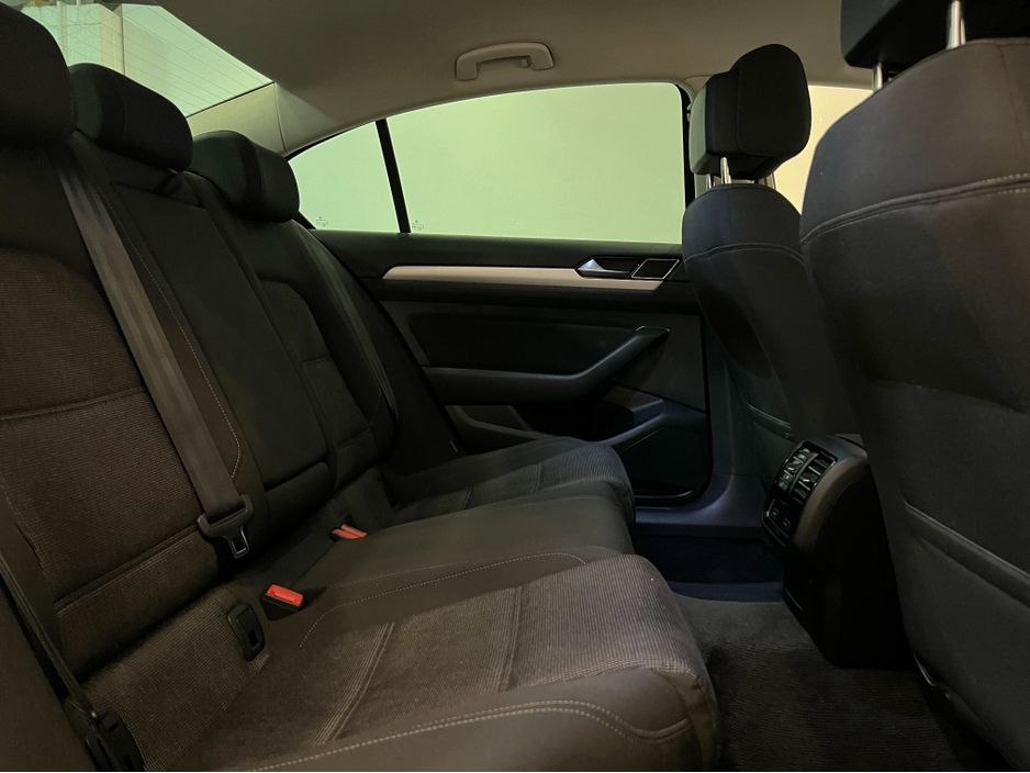 2018 Volkswagen Passat