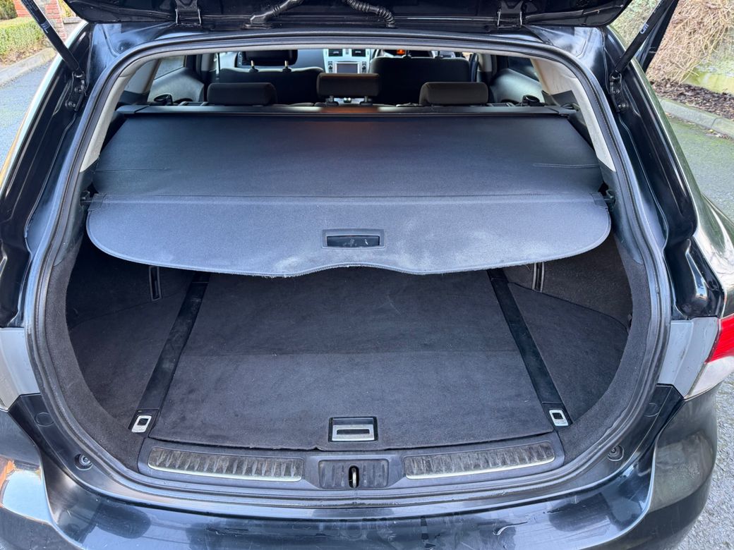 2014 Toyota Avensis