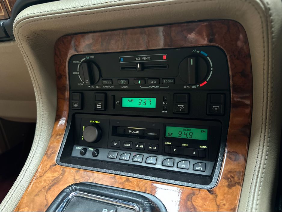 1989 Daimler XJ Series