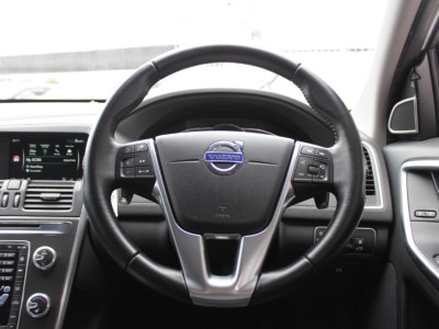 2016 Volvo XC60