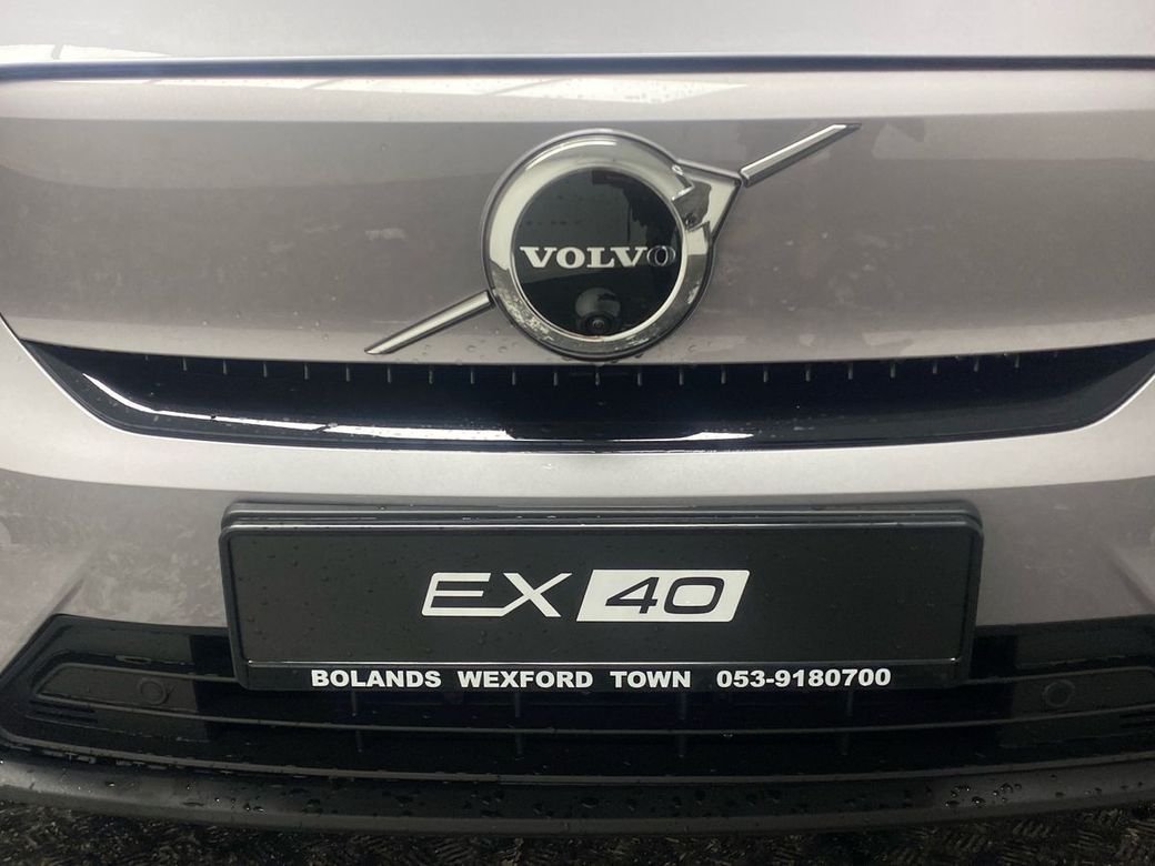 2022 Volvo Ex40