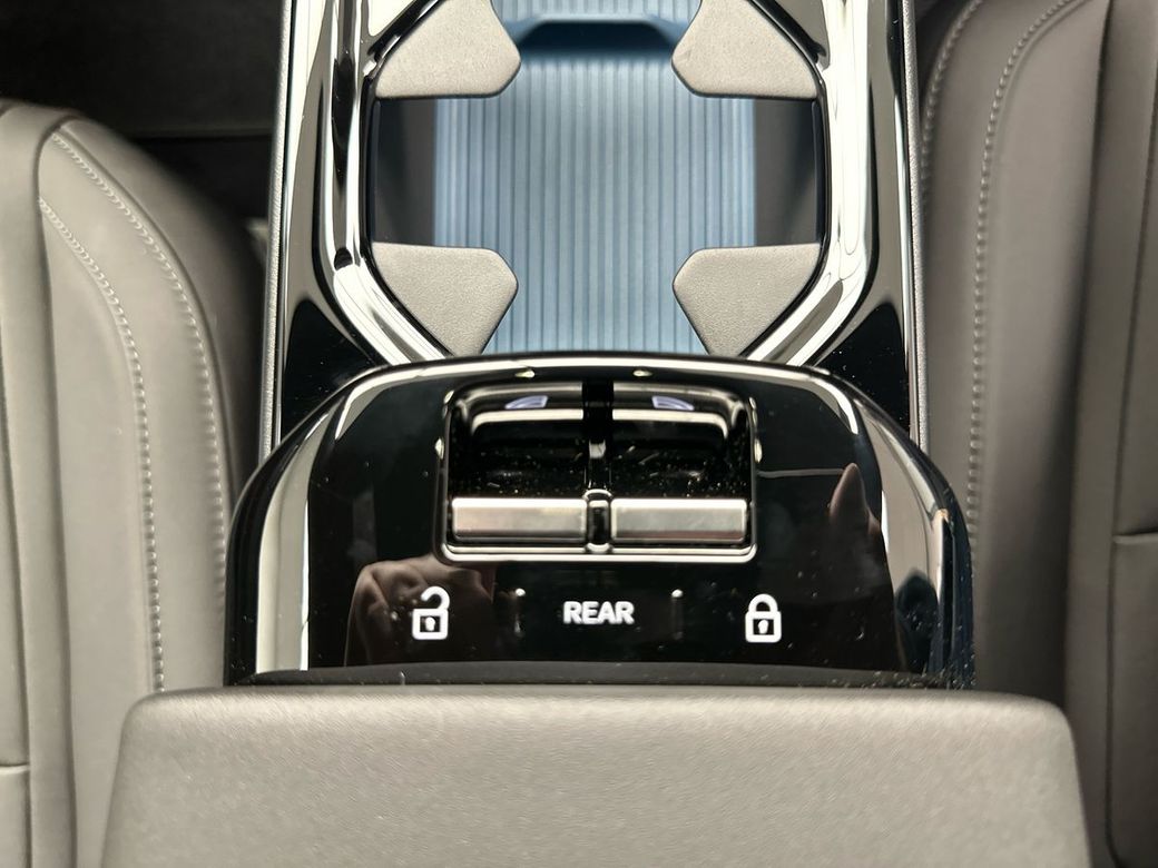 2025 Volvo EX30