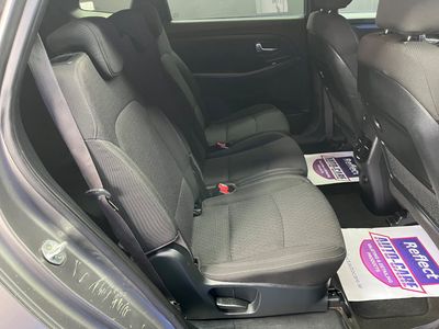 2018 Kia Carens