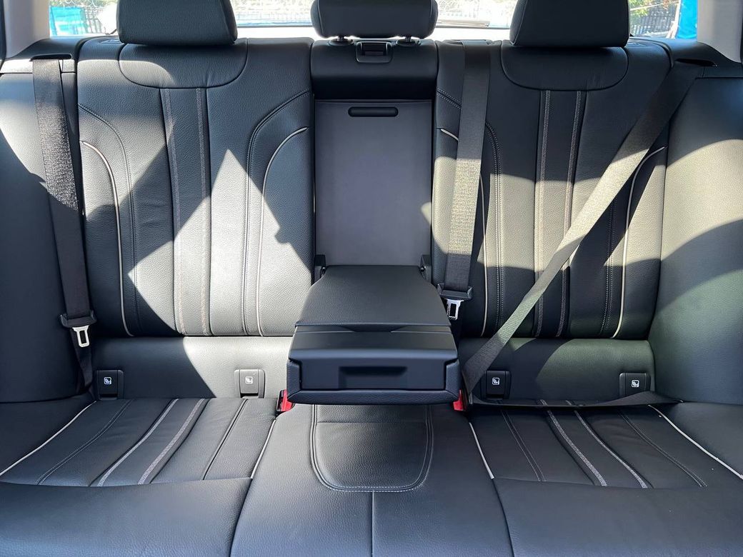 2018 BMW 5 Series