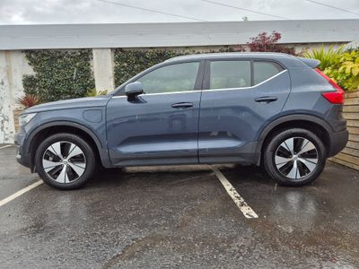 2022 Volvo XC40