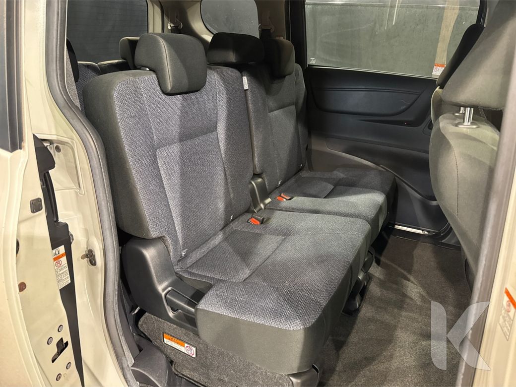 2017 Toyota Sienta