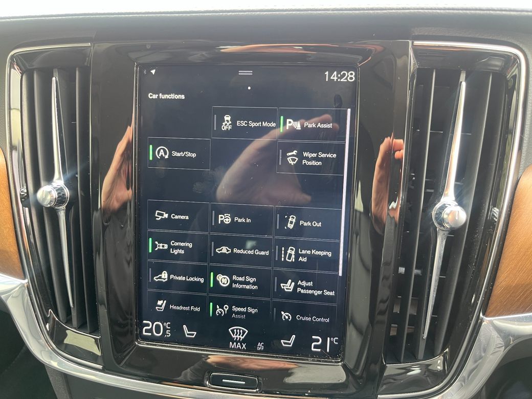 2019 Volvo V90
