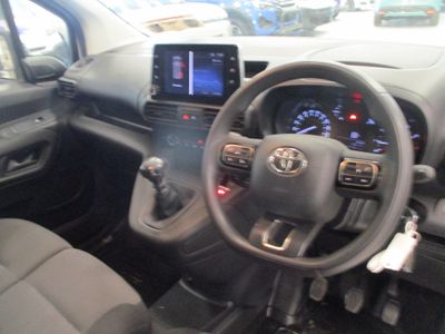 2022 Toyota Proace