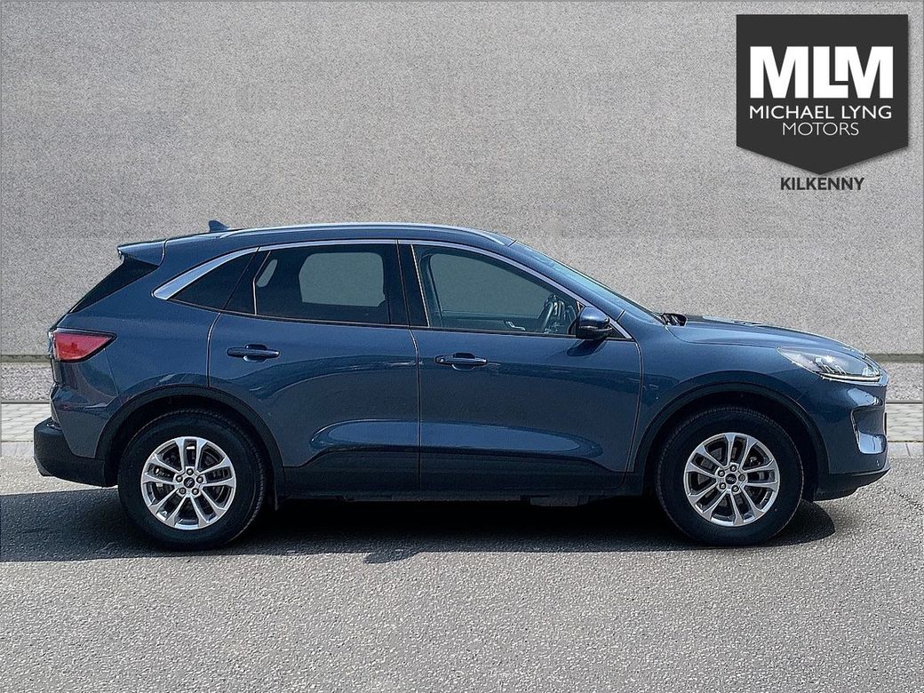 2022 Ford Kuga
