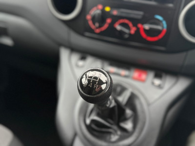 2017 Peugeot Partner