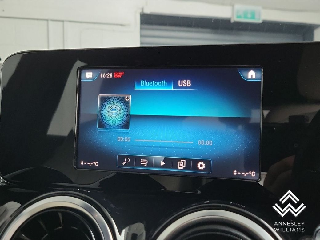 2020 Mercedes-Benz GLB Class