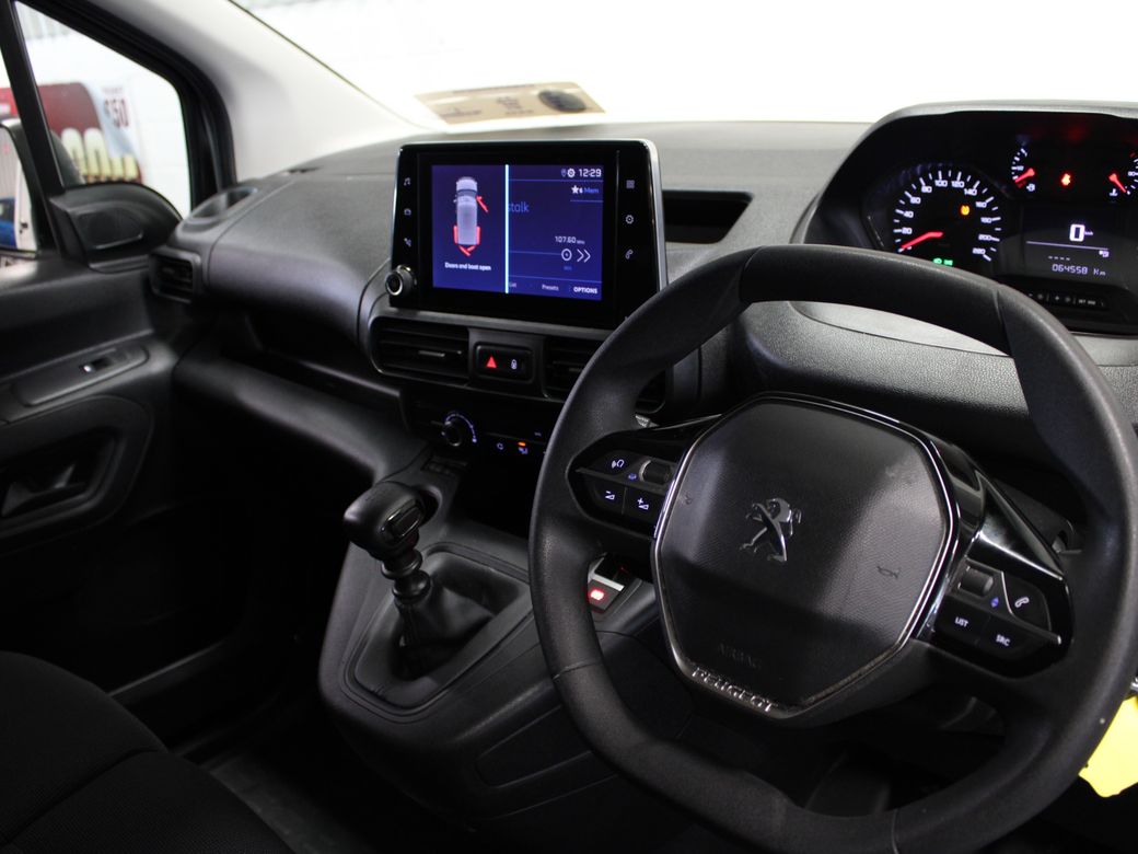 2023 Peugeot Partner