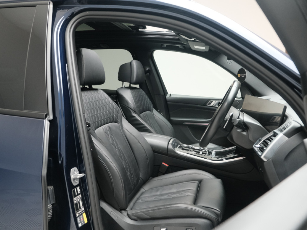 2023 BMW X5
