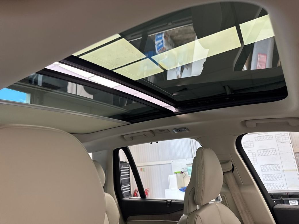 2021 Volvo XC90