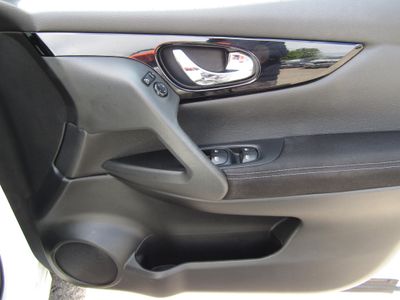 2017 Nissan Qashqai