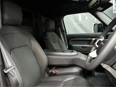2026 Land Rover Defender