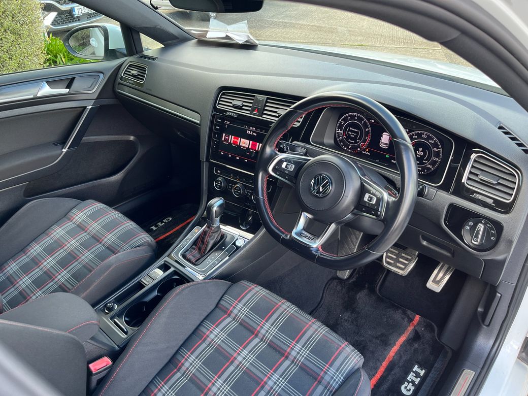 2018 Volkswagen Golf