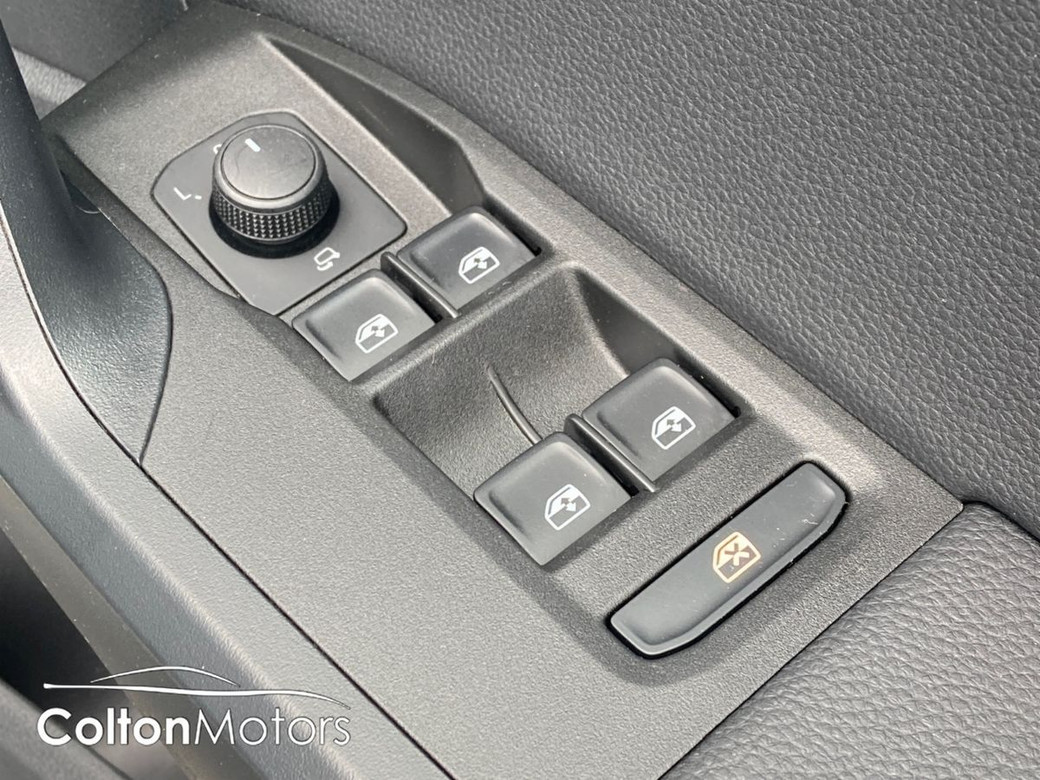 2025 SEAT Arona