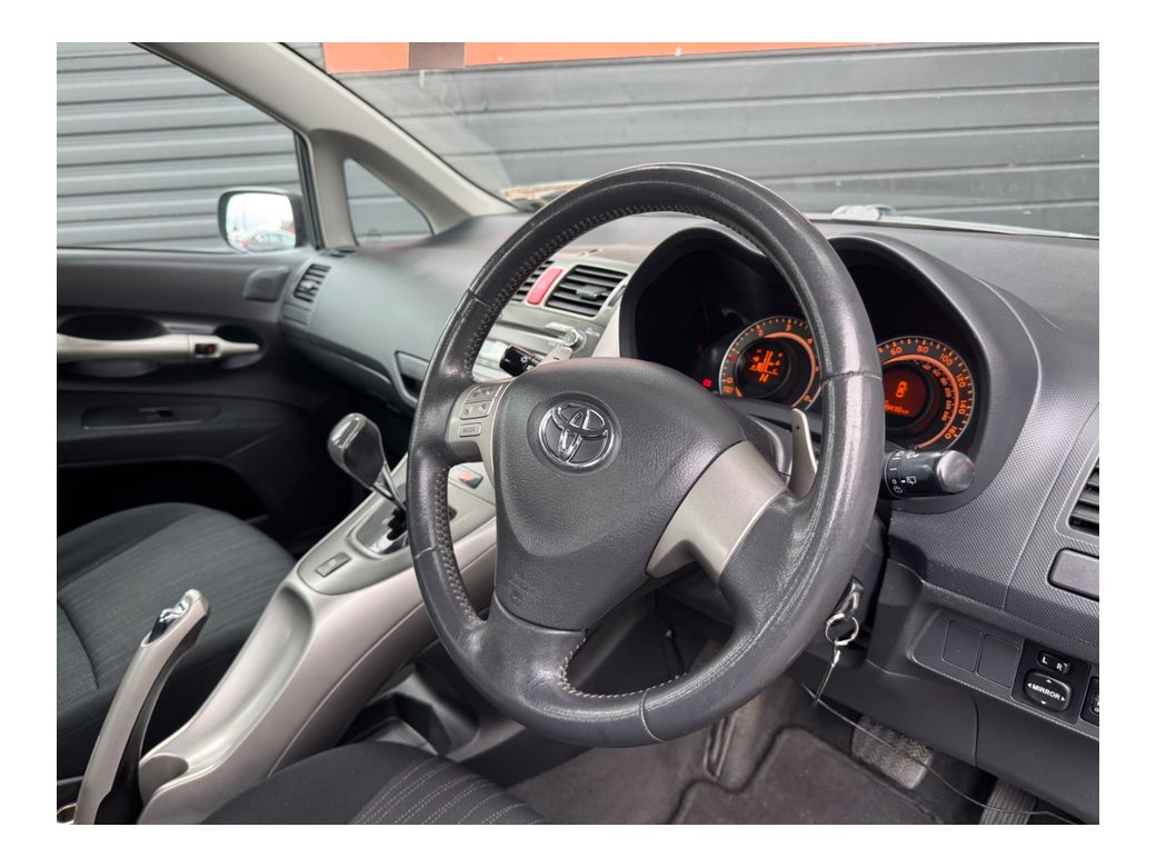 2009 Toyota Auris