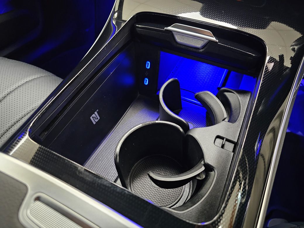 2025 Mercedes-Benz EQE