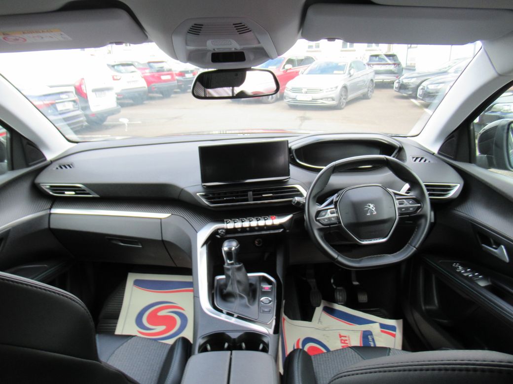 2022 Peugeot 5008