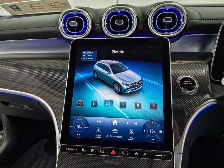 2024 Mercedes-Benz GLC Class