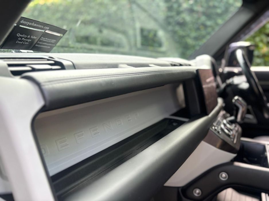 2023 Land Rover Defender
